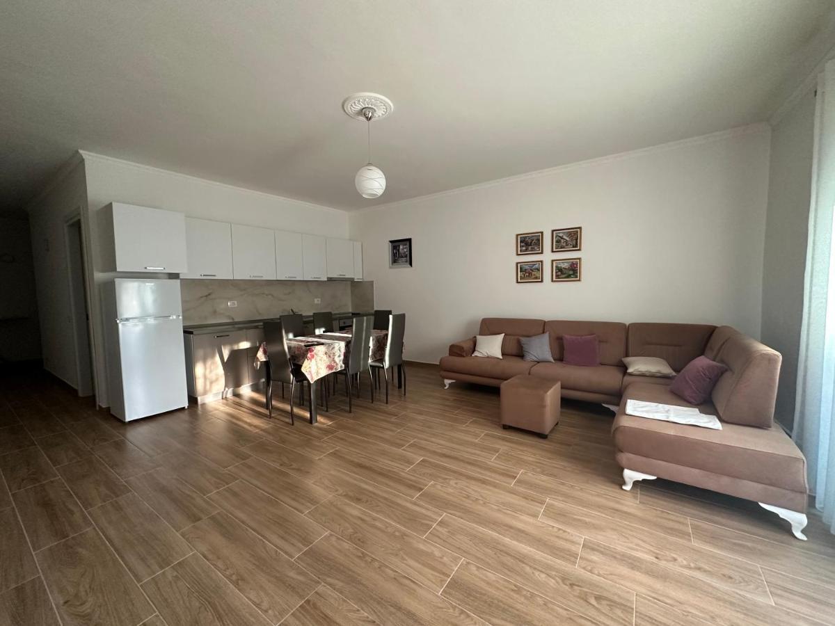 Vlora Central & Comfy Apartment المظهر الخارجي الصورة